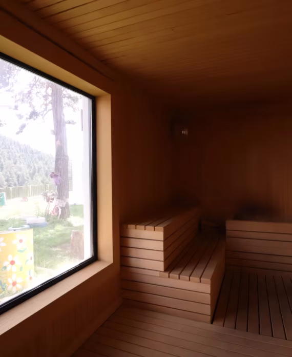 Sauna Oturma Sedirlerinde Isı İletmeyen Budaksız Ayous Masif Panel